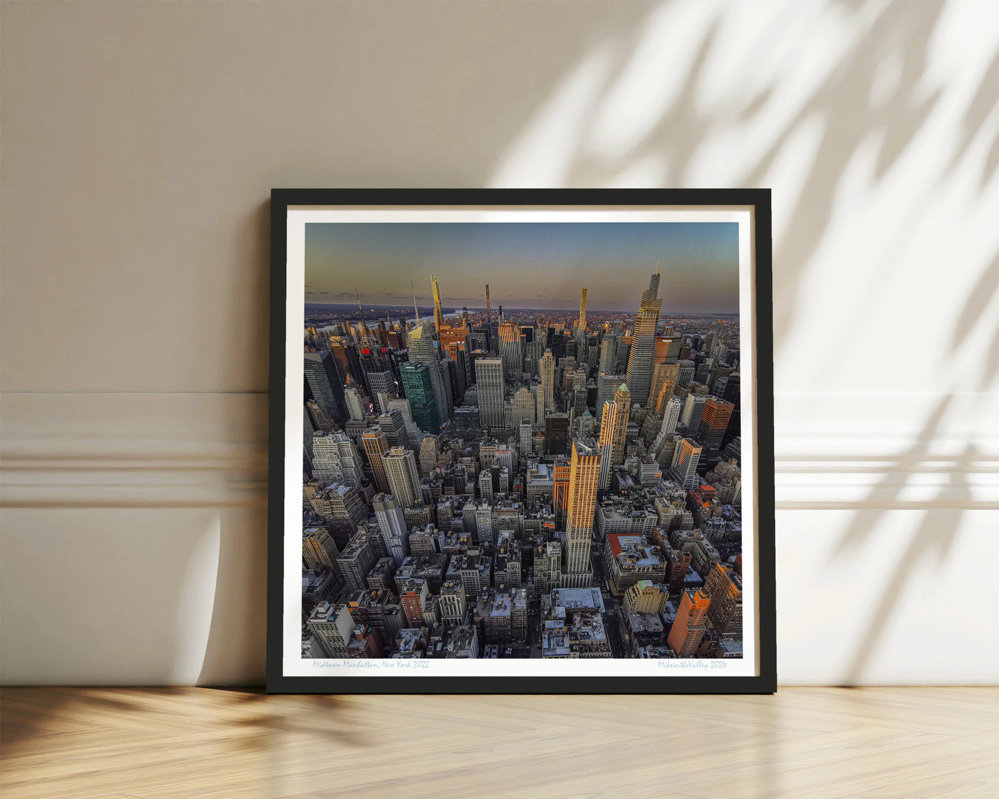 Wandbild von der Aussicht vom Empire State Building auf Midtown Manhattan. Der Kunstdruck zeigt die detailreiche Skyline von Midtown-Manhattan