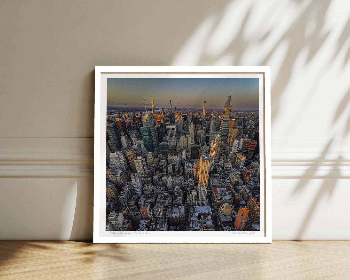 Wandbild von der Aussicht vom Empire State Building auf Midtown Manhattan. Der Kunstdruck zeigt die detailreiche Skyline von Midtown-Manhattan